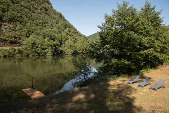 Zwemmen en kanoën in de Tarn bij kasteel salamon